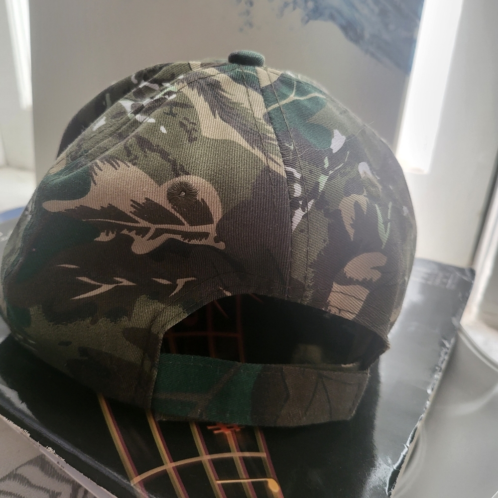 Alien 👽 Hunter Cap - Picture 2 of 2